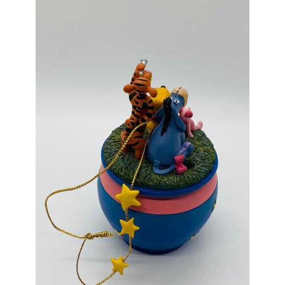 2001 Disney Bradford Editions Winnie Pooh Star-Gazers Christmas Ornament 38832 - Picture 5 of 6
